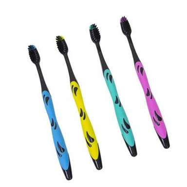 İnce Fırça Başlıklı Yetişkinler İçin Kömür Diş Fırçası